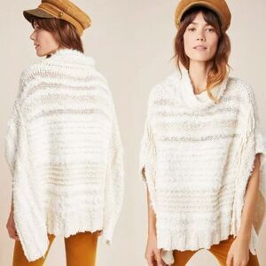 Anthropologie Marilyn Knit Poncho Sweater Fringe Size Medium/Large Petite Cream